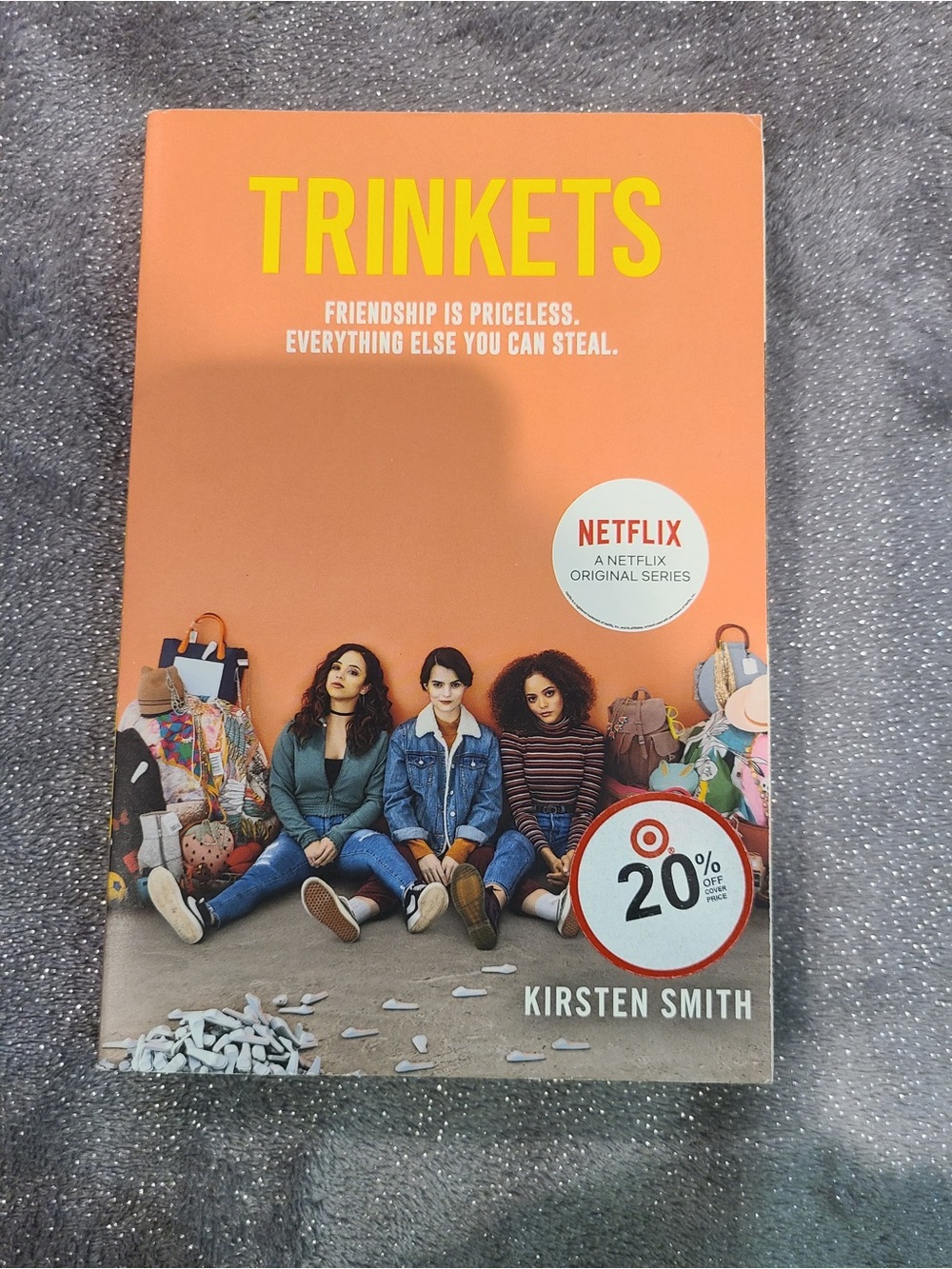 Trinkets by Kirsten Smith Book